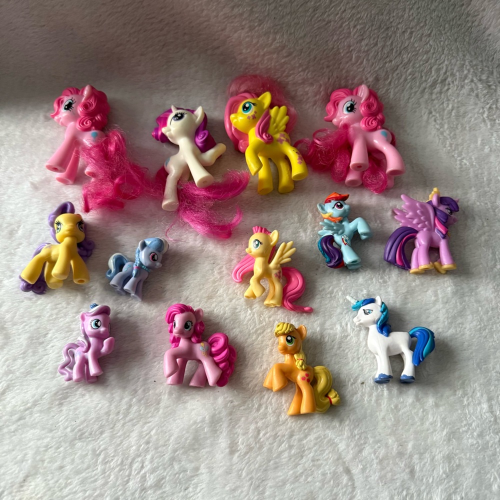 Lot of Small Little Pony Colorful Pony Figurine‎ Set Dolls From Different Eras